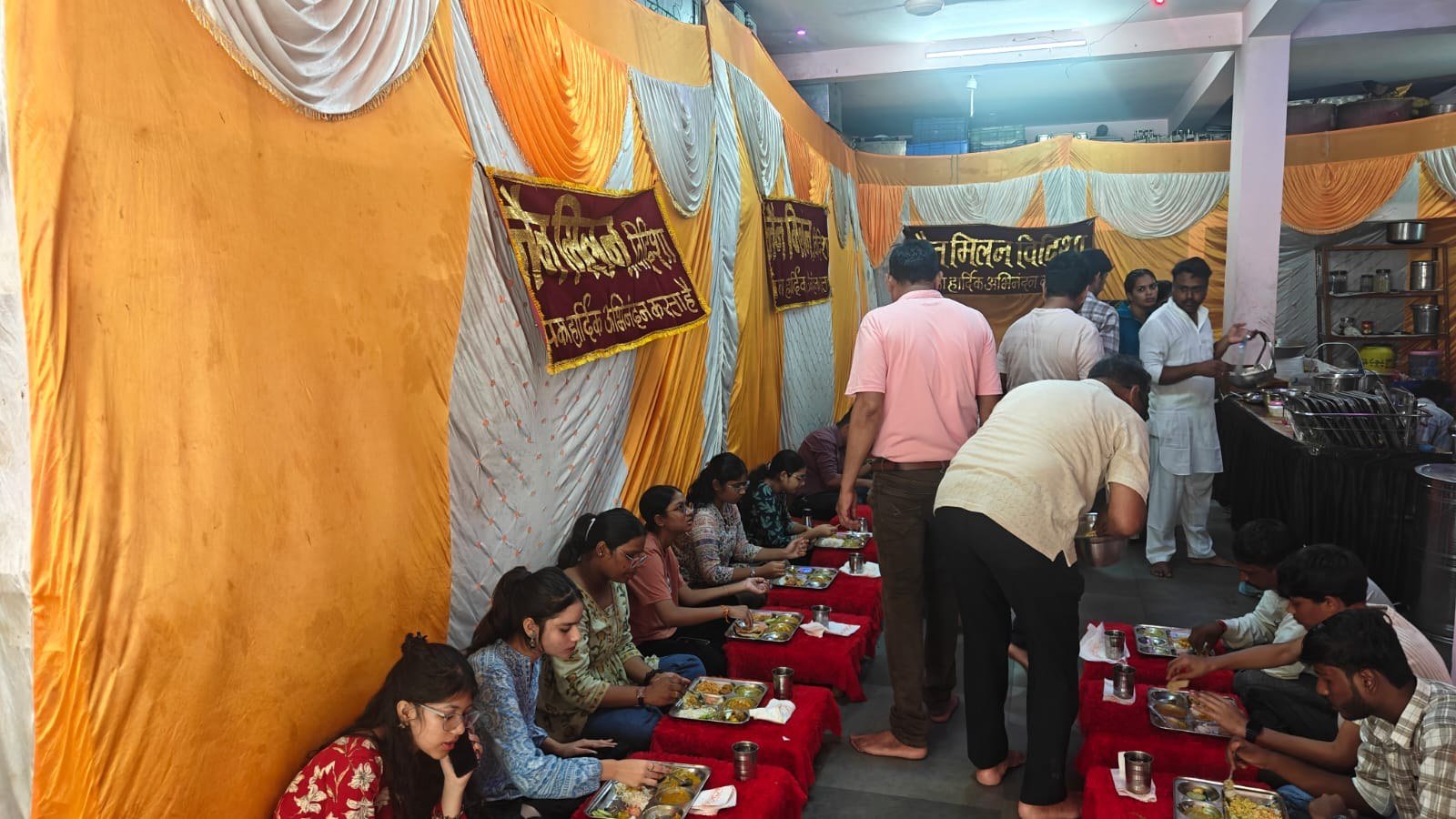 दशलक्षण महापर्व के अवसर पर जैन मिलन विदिशा की निःशुल्क सात्विक भोजनशाला का शुभारंभ - मध्य प्रदेश - LALITPUR LIVE TV