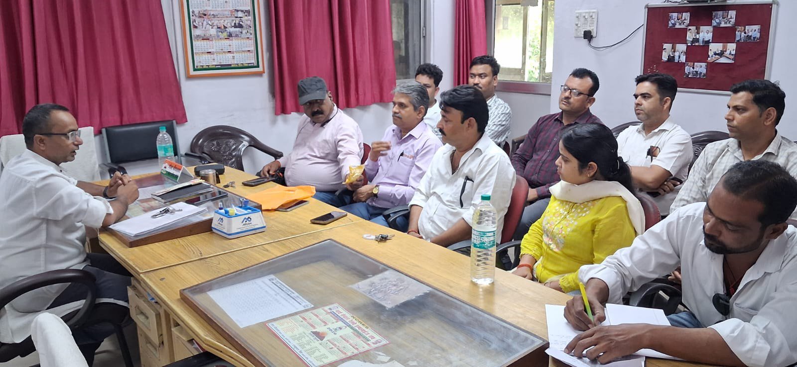 NCRES शाखा नंबर 3 की प्रबंधकारिणी की बैठक आयोजित जिसमें मंडल सचिव गौरव श्रीवास्तव मंडल सचिव ने उक्त पदों के समायोजन पूर्व सीसीटीसी (CCTC) की परीक्षा को अतिशीघ्र संपन्न कराए जाने हेतु मांग रखी.