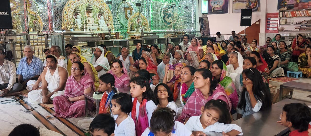 "धर्म का वास्तविक फल है, सद्बुद्धि, शांति और विनम्रता" — मुनि श्री गरिष्ठ सागर महाराज