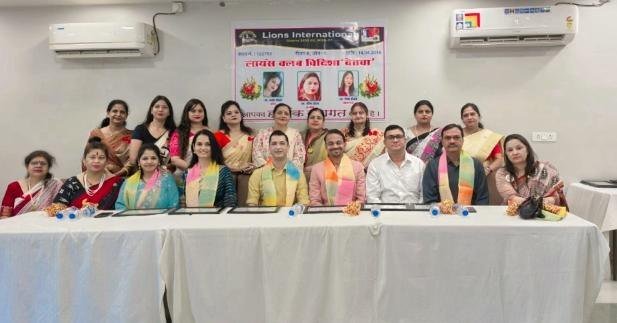 लायंस क्लब विदिशा बेतवा ने सम्मानपूर्वक मनाया डॉक्टर्स डे और सीए डे, समाज के सजग प्रहरियों का हुआ  सम्मान