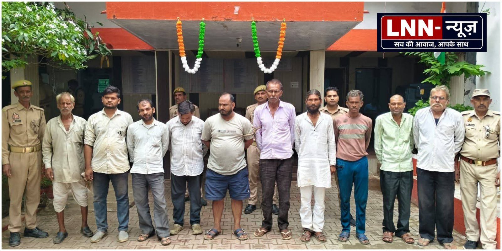 ललितपुर पुलिस का विशेष अभियान: वारंटियों के खिलाफ कार्रवाई में 56 अभियुक्त गिरफ्तार..