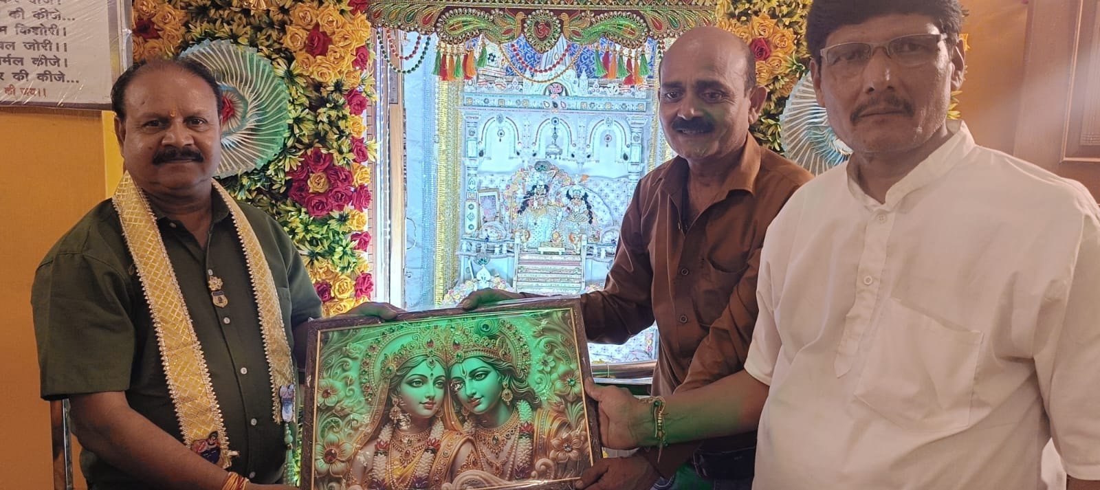 विदिशा के प्राचीन राधिका कुंज में राधा अष्टमी पर उमड़ा आस्था का जनसैलाब, भव्य महाआरती के साथ संपन्न हुए विशेष दर्शन विदिशा के
