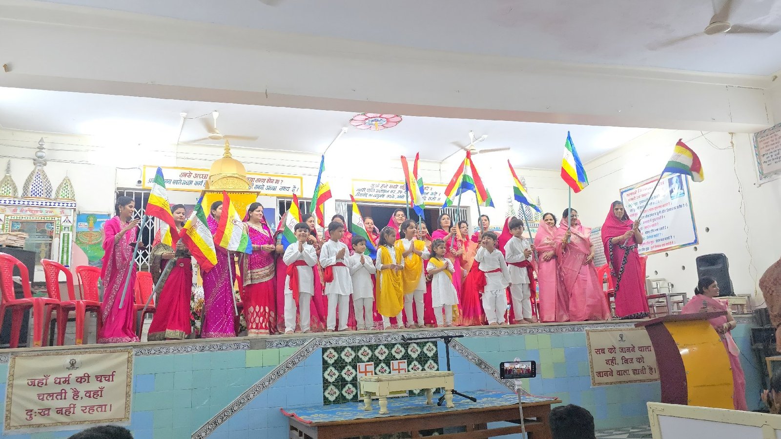 *भेद-विज्ञान ही संसार रोग की सबसे बड़ी दवा है। निर्णय करो - मैं कौन हूँ? कहाँ से आया हूँ? मेरा स्वरूप क्या है?:पं संयम शास्त्